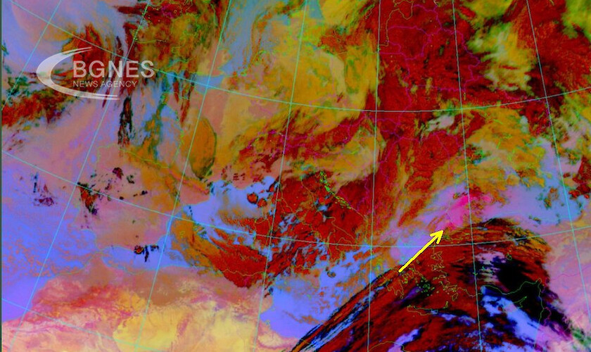 Висока концентрация на прах от Сахара, пренесен с южния поток