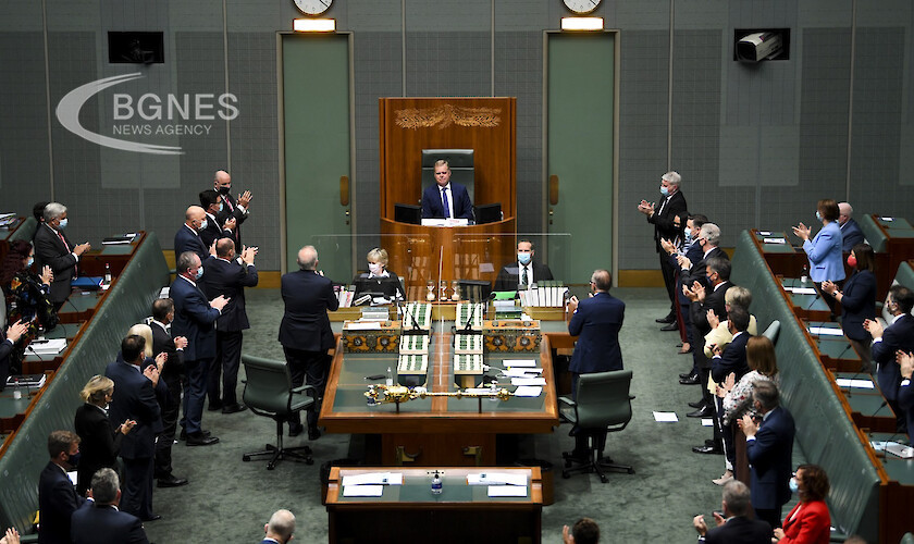 Всеки трети служител на австралийския парламент е подложен на секстормоз