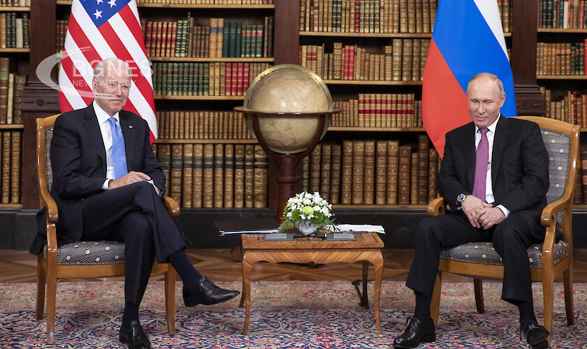 АФП: Високи залози във виртуалната среща Путин-Байдън