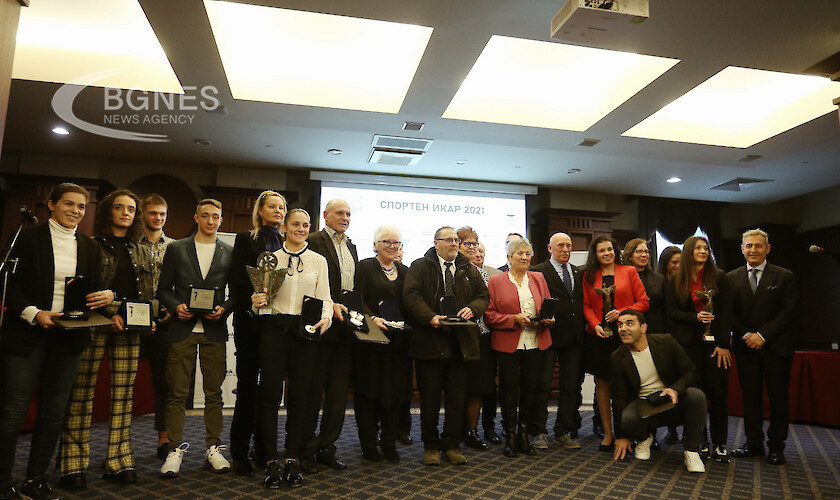 Наградиха призьорите в годишните награди Спортен Икар за 2021