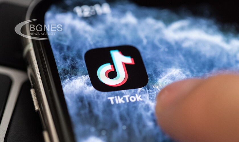 TikTok стана най-популярният уебсайт в света през 2021 г., надминавайки