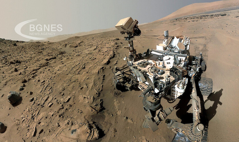 „Кюриосити“ откри на Марс възможно доказателство за извънземен живот