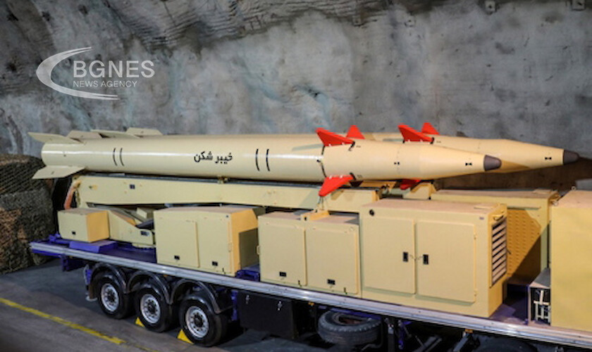Иран продължава да развива програмата си за балистични ракети