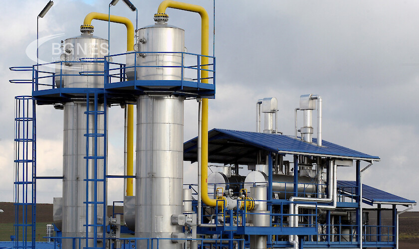 WSJ: Кризата в Украйна прави САЩ господари на газовия пазар