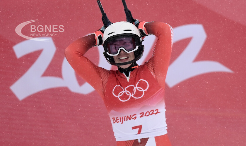 Мишел Гизин триумфира в алпийската комбинация при жените на Зимните