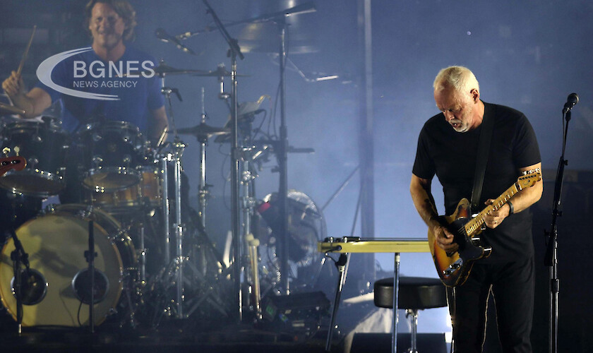 Pink Floyd премахва музиката си от платформи на Русия и Беларус