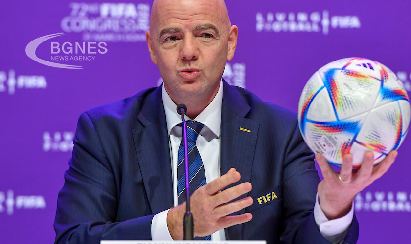 Инфантино: ФИФА не е предлагала Мондиал на две години