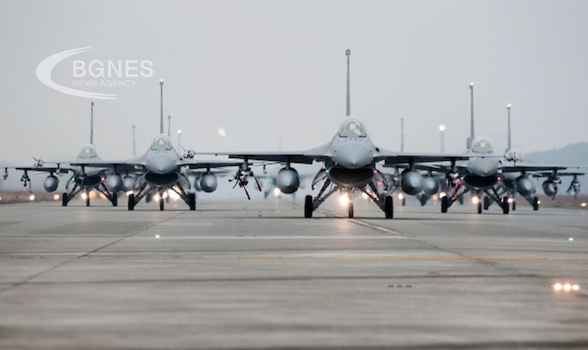 САЩ одобриха искането на Турция за оборудване на изтребители F-16