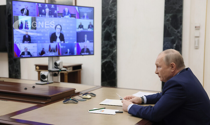 Христо Грозев пред Дейли мейл: За руските служби войната е загубена, възможен е преврат