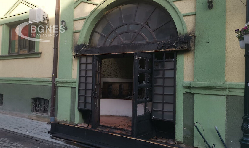 Подпалвачът на културния център в Битоля Ламбе Алабаковски от снощи