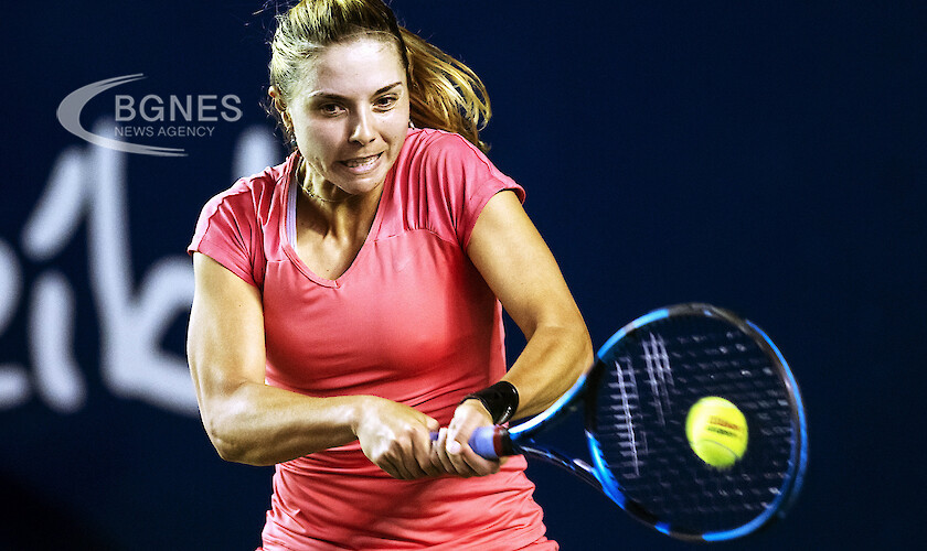Виктория Томова продължава с отличното си представяне на тенис турнира