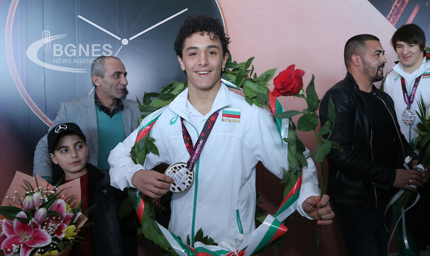 Едмонд Назарян ликува с европейската титла на първенството за юноши