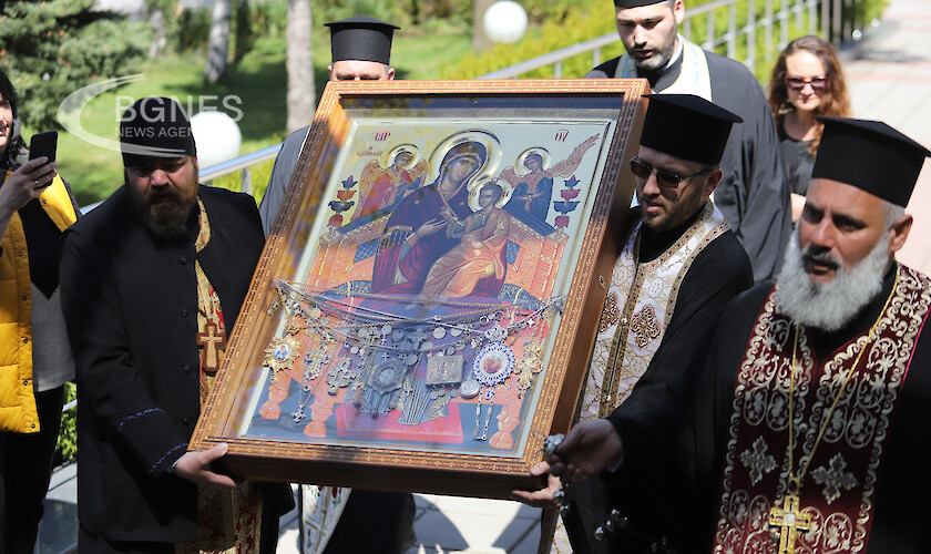 На 31 юли Православната църква отбелязва Богородични заговезни Това е