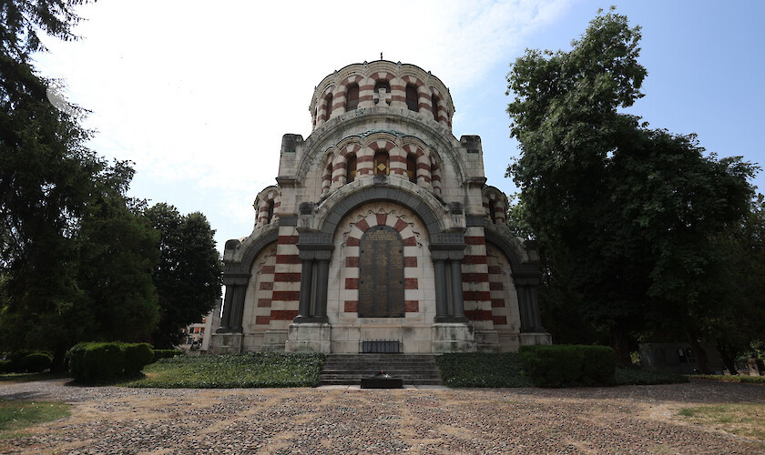 Параклисът мавзолей Св Георги Победоносец изграден в периода 1903 – 1907