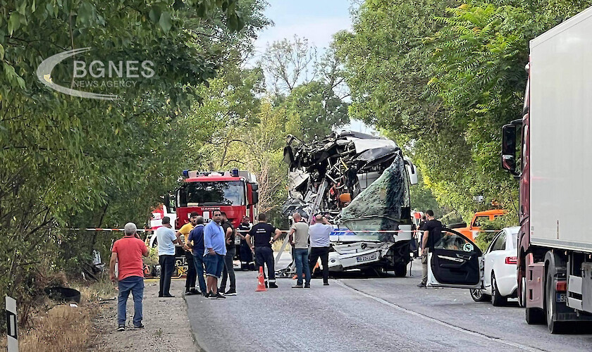 Румънски автобус катастрофира тази нощ на пътя Велико Търново –