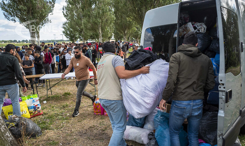 Група сирийски бежанци в Турция планира да сформира керван с
