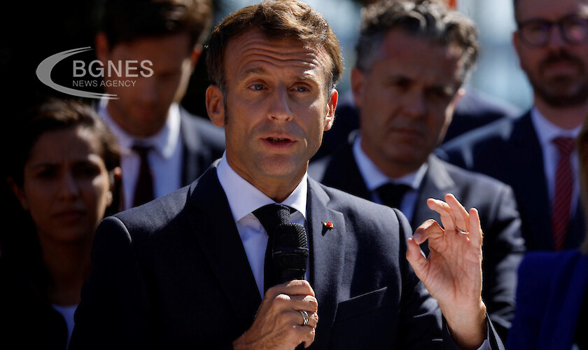 Френският президент Еманюел Макрон обяви глобална криза на демокрациите която