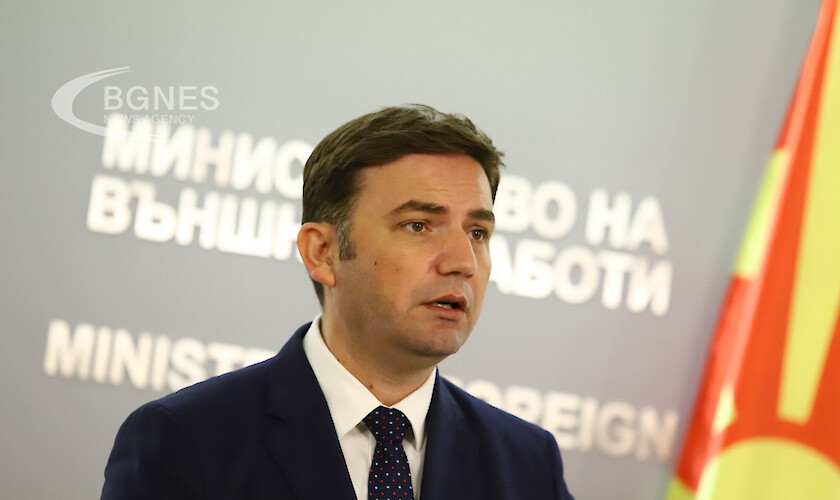 Македонският министър на външнте работи Буяр Османи призова за по интензивна