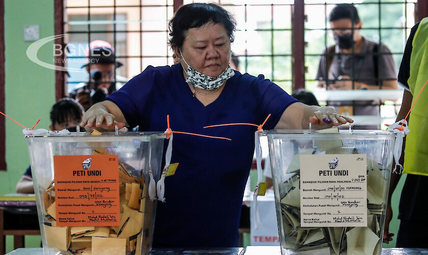 Днес малайзийците се отправят към избирателните секции като партията на