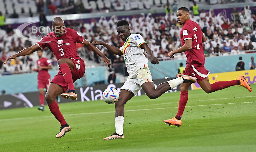 Домакинът на Световното първенство по футбол Катар записа втора поредна