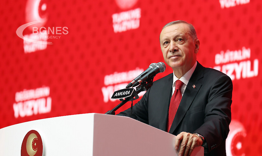Турция продължава успешното си развитие въпреки сериозните предизвикателства сред които