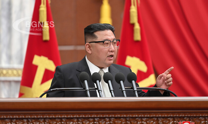Ким Чен Ун призова за ударно увеличаване на ядрения арсенал