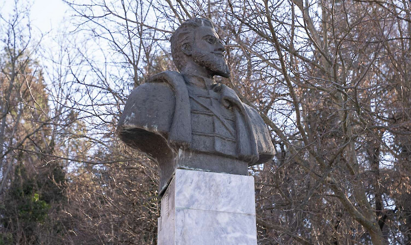 175 ата годишнина от рождението на поета революционер Христо Ботев ще бъде
