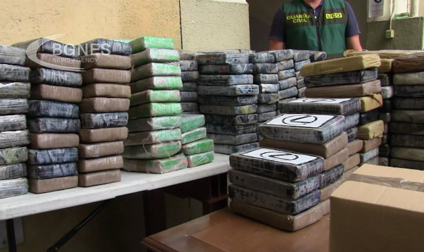 Италианската полиция в пристанището на Савана иззе 1 тон кокаин