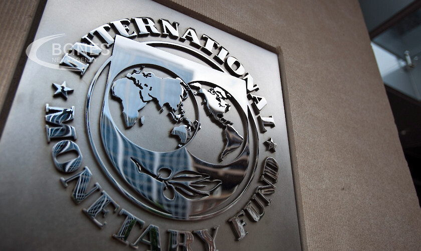 МВФ проучва възможността да предостави на Украйна многогодишен пакет от