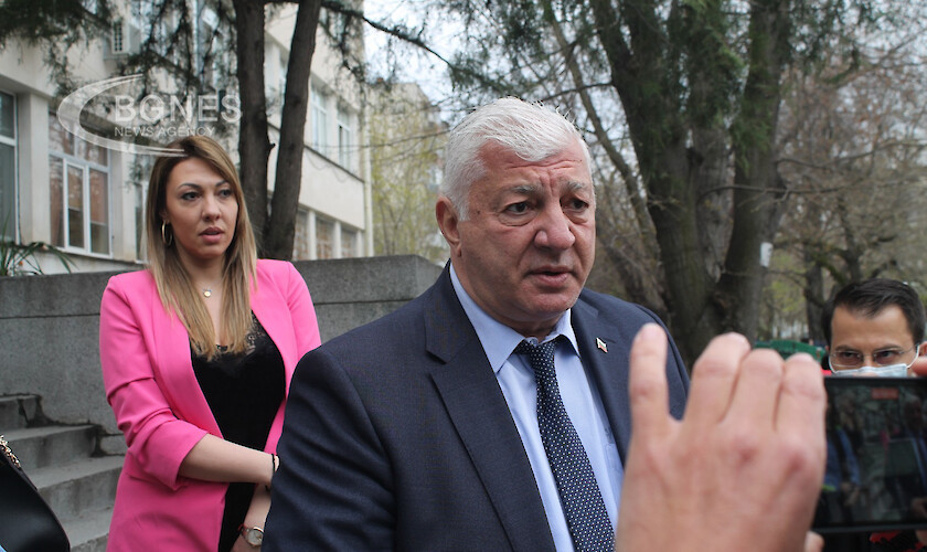 Кметът на Пловдив Здравко Димитровподава оставка като член на ГЕРБ.
