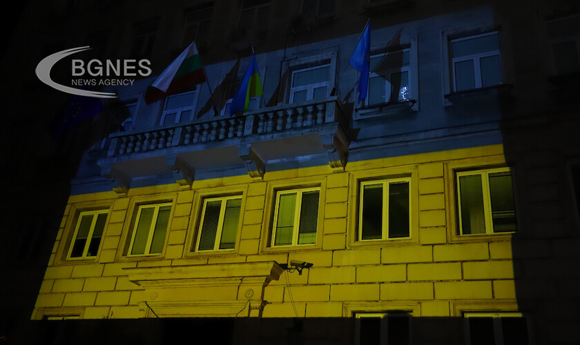 В знак на подкрепа към украинския народ сградата на Столична