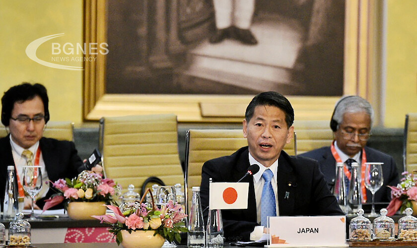 Съединените щати Япония Индия и Австралия изразиха загриженост относно милитаризирането