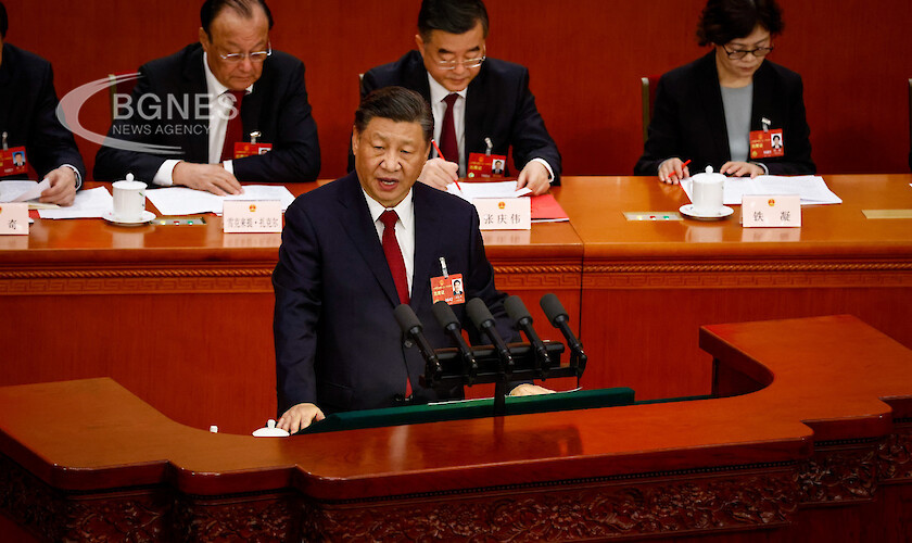 Китайският президент Си Дзинпин подчерта в понеделник необходимостта от укрепване