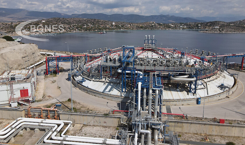 Гърция се превръща в портал за втечнен природен газ към