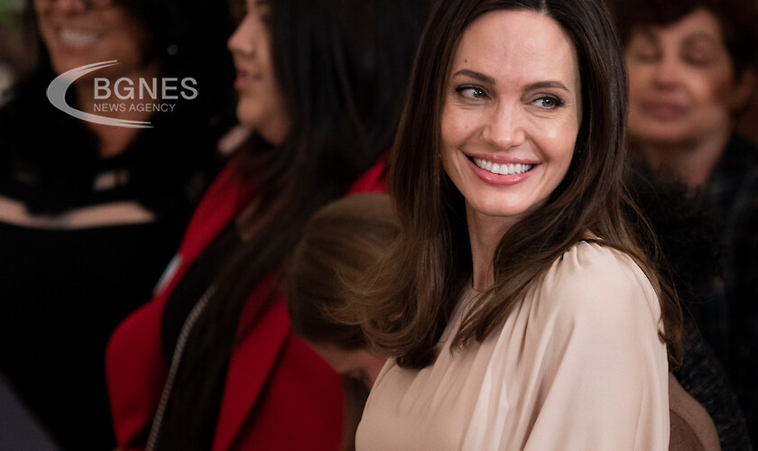 Анджелина Джоли е подала заявка за регистрация на търговската си
