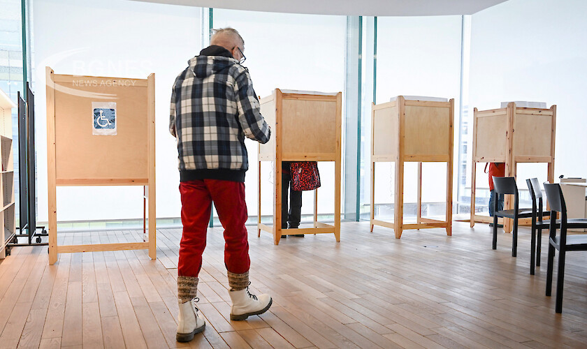 Финландците гласуват за нов парламент изборите могат да доведат до