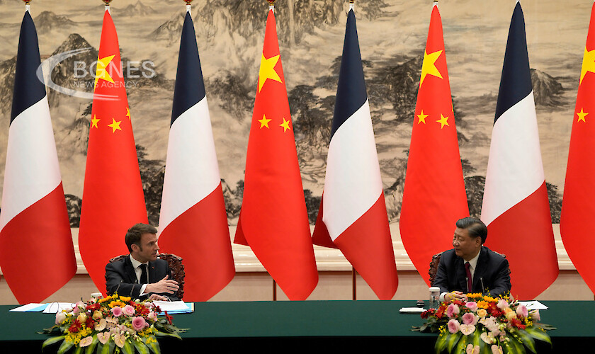Френският президент Еманюел Макрон настоя пред китайския си колега Си