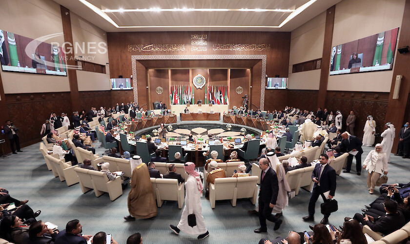 Девет арабски държави са поканени да обсъдят отношенията със Сирия