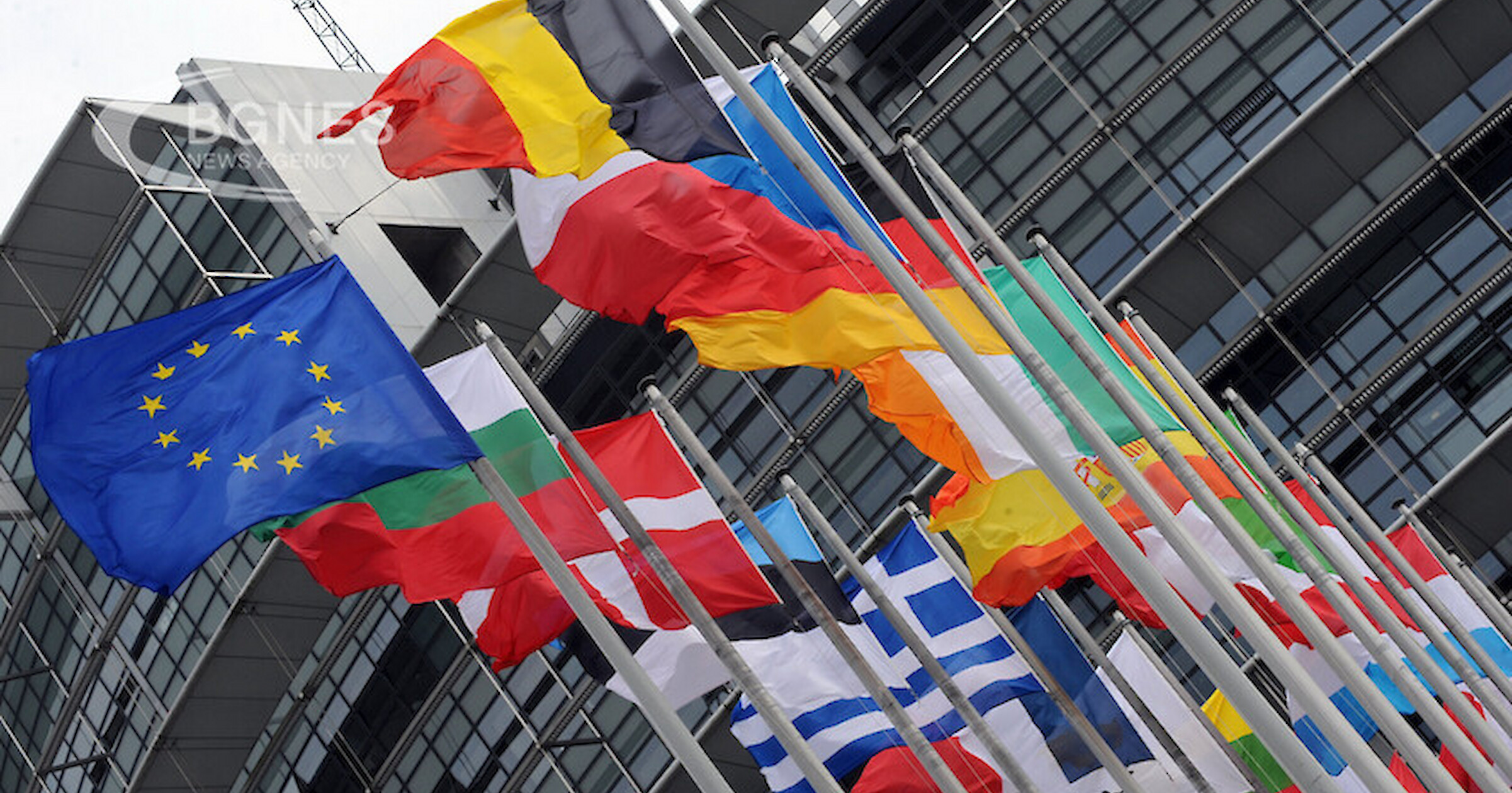 Според трима дипломати от ЕС информирани за обсъжданията европейските служители