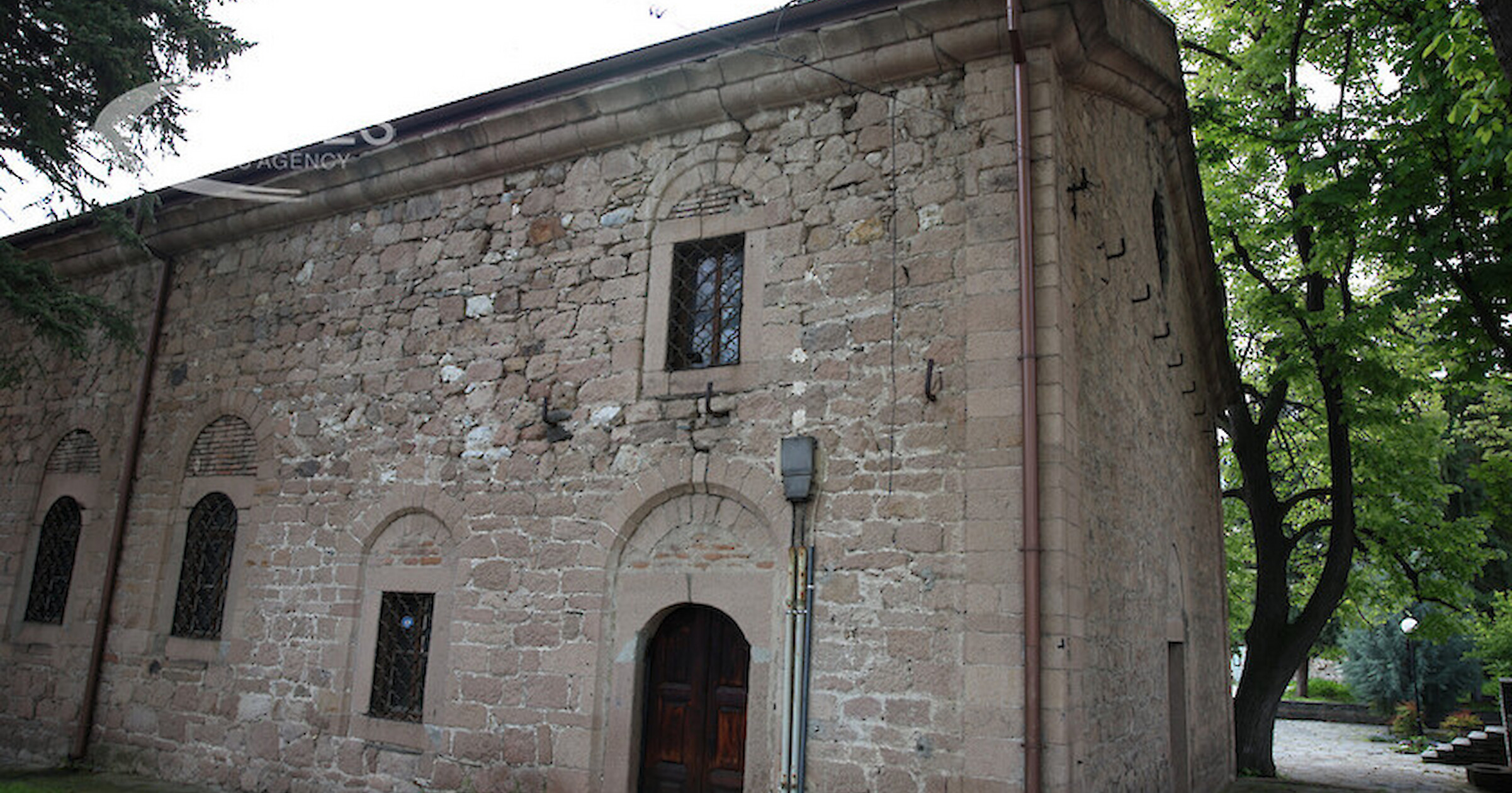 Църквата Св Архангел Михаил е единственият оцелял обект от април