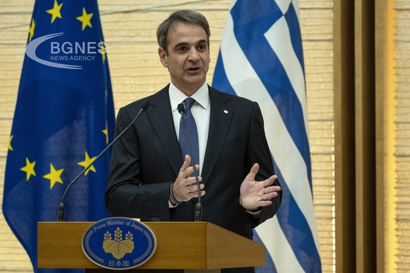 Гръцкият министър председател Кириакос Мицотакис обяви в неделя три икономически политики