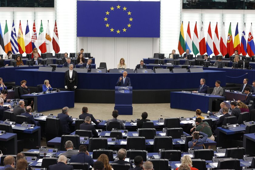 Членовете на ЕП гласуваха за присъединяването на Европейския съюз към