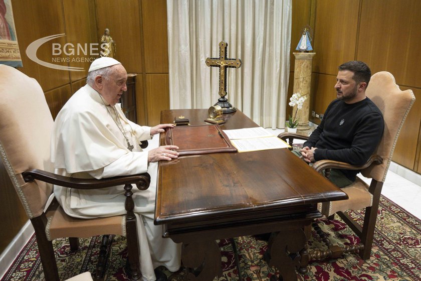 Папа Франциск прие в събота на аудиенция президента на Украйна