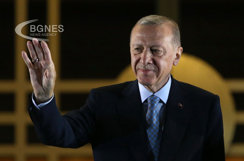 При 100 от преброените бюлетини Ердоган получи 52 18 на сто