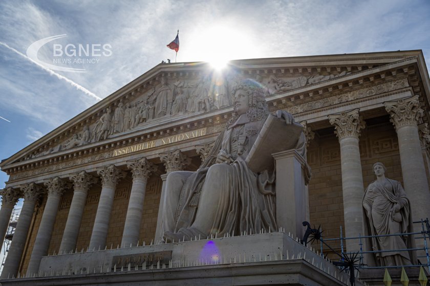 Инфлуенсърите във Франция вече могат да бъдат осъдени на лишаване