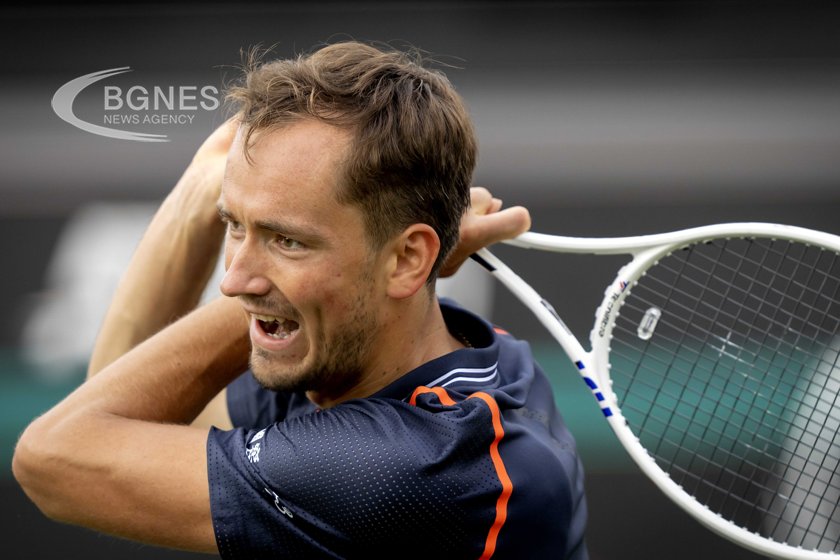 Даниил Медведев стартира участието си на тенис турнира на тревни