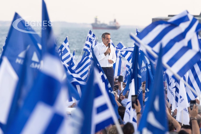 Кириакос Мицотакис е близо до убедителна победа на изборите в