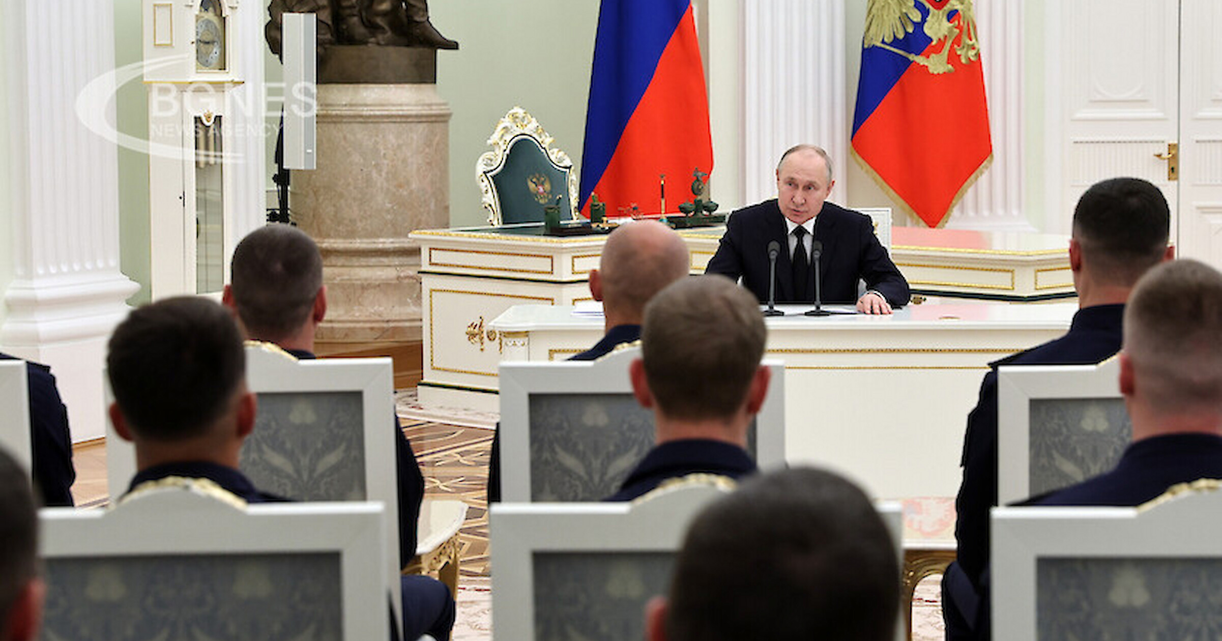 Руският президент Владимир Путин разчита на група доверени сътрудници -