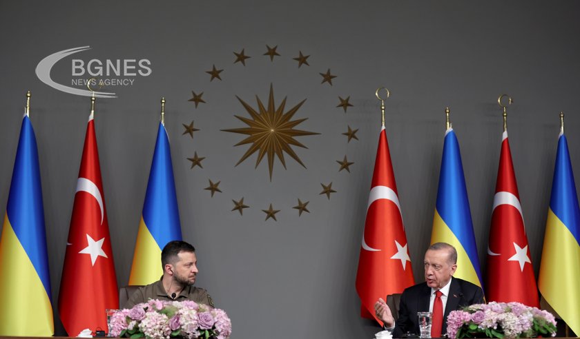 Президентите на Турция и Украйна приключиха срещата си в Истанбул След