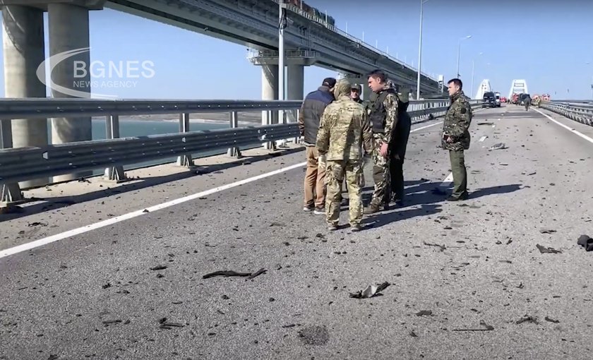 Хората в Крим бяха приканени да избягват използването на моста